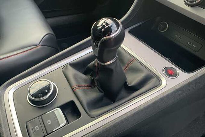 SEAT Ateca 1.5 TSI EVO FR Sport 5dr