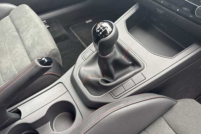 SEAT Ibiza 1.0 TSI (115ps) FR Sport 5-Door